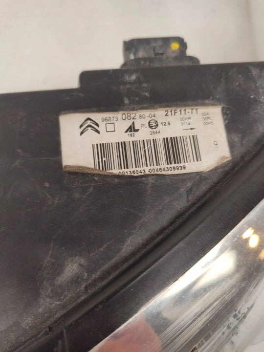 Frontscheinwerfer Citroën C4 9687304480 Ein Satz Scheinwerfer Headlight SCH5981343351ma