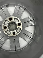 Load image into Gallery viewer, 1x Alufelge 16 Zoll 6.5" 4x100 39ET Glanz Silber 0P025 Opel Corsa D Rim Wheel FEL2259139507mx
