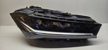 Load image into Gallery viewer, Frontscheinwerfer Skoda Superb 3P1941016 LED Rechts Scheinwerfer Headlight SCH8685149174ea