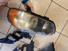 Laden Sie das Bild in den Galerie-Viewer, Frontscheinwerfer BMW X5 E53 Xenon Ein Stück (Rechts oder Links) Headlight SCH1961971073ah