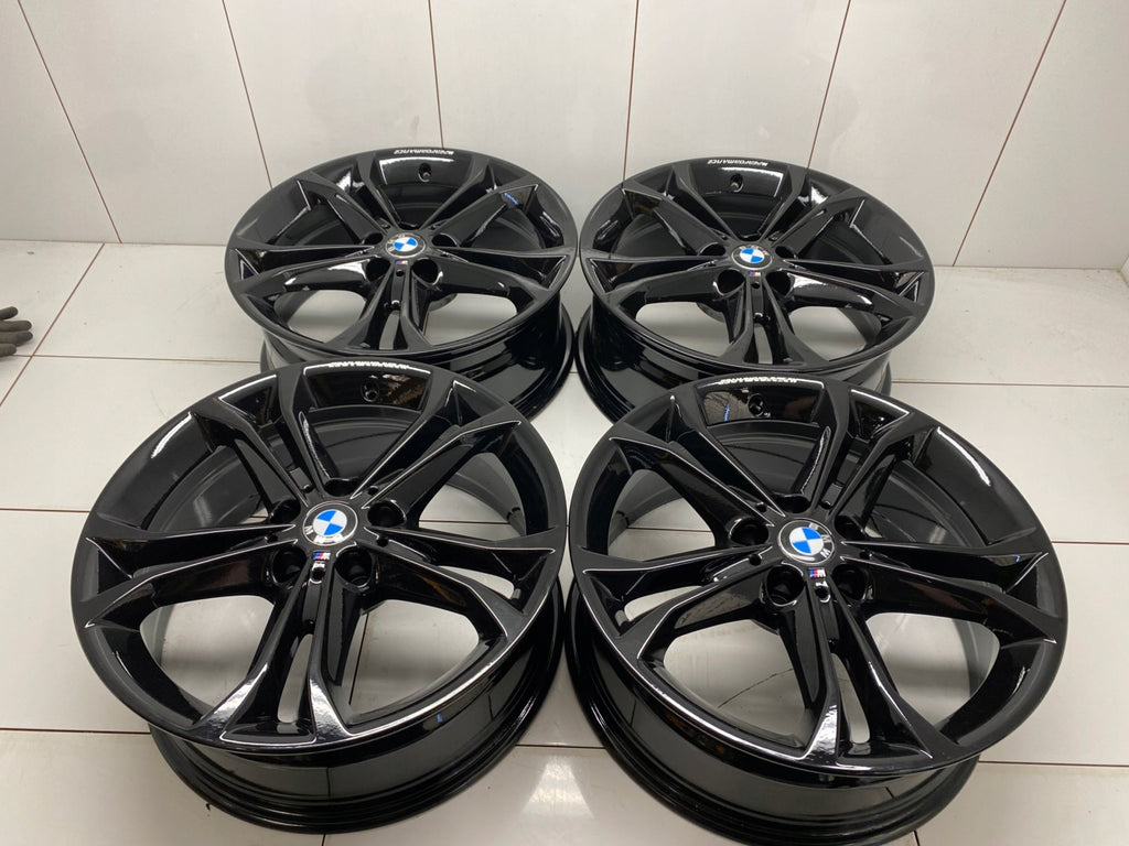 4x Alufelge 18 Zoll 7.0" 5x112 22ET Glanz Silber 6876918 BMW X3 G01 Rim Wheel FEL2980003510gi