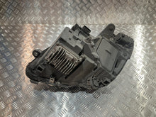 Laden Sie das Bild in den Galerie-Viewer, Frontscheinwerfer Mercedes-Benz Coupe C205 A2059062602 LED Rechts Headlight SCH8340294381za
