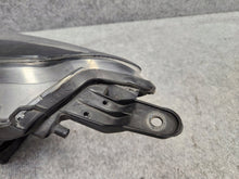 Laden Sie das Bild in den Galerie-Viewer, Frontscheinwerfer Toyota Yaris LED Rechts Scheinwerfer Headlight SCH4279341571cv
