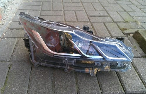 Frontscheinwerfer Toyota Corolla 19346F 81110-02T31 Rechts Headlight SCH1745064919dl