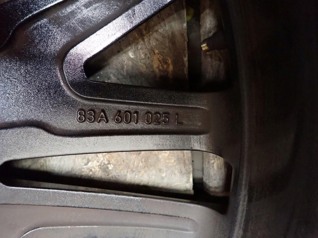 1x Alufelge 19 Zoll 7.0" 5x112 43ET Matt Grau 83A601025L Audi Q3 F3b Rim Wheel FEL3689881952sz