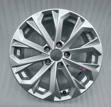 Load image into Gallery viewer, 1x Alufelge 17 Zoll 7.5" 5x112 38ET Glanz Silber 8W0601025L Audi A4 Rim Wheel FEL1895548520lg