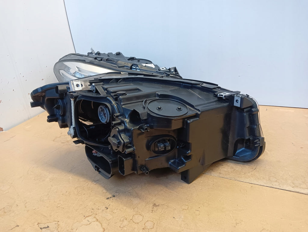 Frontscheinwerfer BMW 5 F11 F10 1EL011087-22 Bi-Xenon Rechts oder Links SCH5589685795ye