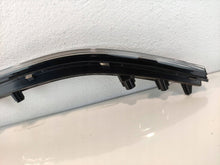 Laden Sie das Bild in den Galerie-Viewer, Frontscheinwerfer VW Taigo 2G7941653 Vorderseite Scheinwerfer Headlight SCH3527906620ut