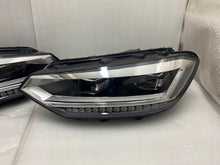 Laden Sie das Bild in den Galerie-Viewer, Frontscheinwerfer VW Touran 5TB941081A 5TB941082A Ein Satz Headlight SCH9165513888ld