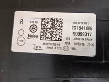 Laden Sie das Bild in den Galerie-Viewer, Frontscheinwerfer VW Polo 2G1941005 2G1941006 Ein Stück (Rechts oder Links) SCH2797098341ok