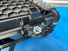 Laden Sie das Bild in den Galerie-Viewer, Frontscheinwerfer Mercedes-Benz W206 A2069064003 LED Rechts Headlight SCH9945172793lm
