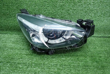 Laden Sie das Bild in den Galerie-Viewer, Frontscheinwerfer Mazda 2 D09K51030 Rechts Scheinwerfer Headlight SCH6209402171qs
