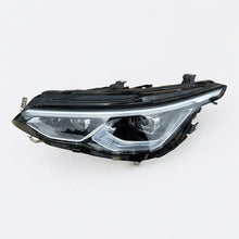 Laden Sie das Bild in den Galerie-Viewer, Frontscheinwerfer VW Golf VIII 5H1941035 Full LED Links Scheinwerfer Headlight