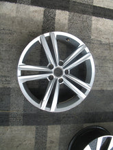 Load image into Gallery viewer, 1x Alufelge 18 Zoll 7.5" 5x112 51ET Glanz Graphit 5G0601025DC VW Golf Vii FEL7103684283xk