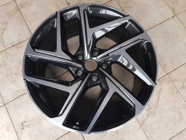 1x Alufelge 21 Zoll 9.0" 5x112 29ET Glanz 85H601025R Audi E-Tron Rim Wheel FEL7764654625ou
