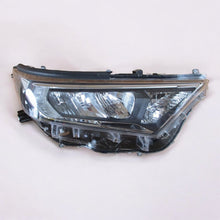 Laden Sie das Bild in den Galerie-Viewer, Frontscheinwerfer Toyota V 7444NAWY21W 744421W LED Ein Stück (Rechts oder Links)