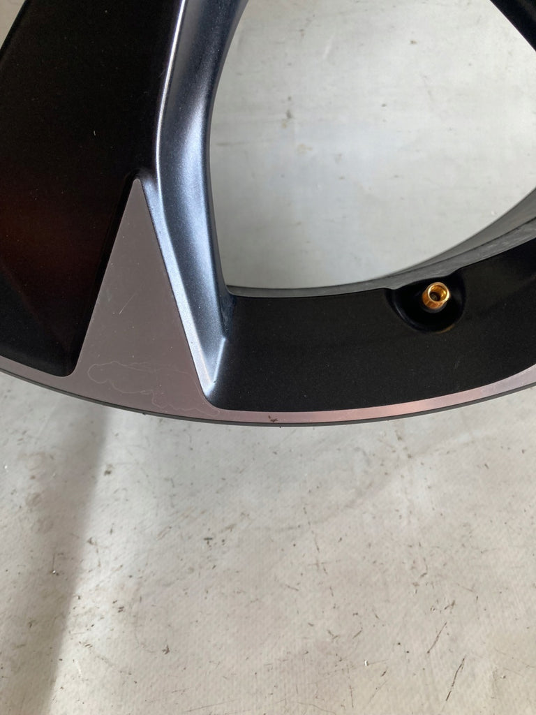 1x Alufelge 18 Zoll 7.5" 5x112 46ET Glanz Schwarz 5FA601025H Cupra Leon FEL2319647214pt
