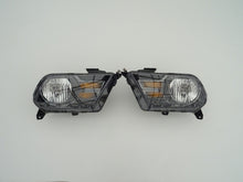 Laden Sie das Bild in den Galerie-Viewer, Frontscheinwerfer Ford AR33-13005-BD AR33-13006-BD Ein Satz Headlight SCH7766664156st