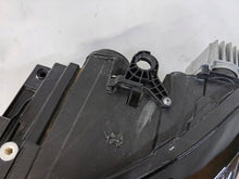 Laden Sie das Bild in den Galerie-Viewer, Frontscheinwerfer Seat Ateca 576941031B Full LED Ein Stück (Rechts oder Links)