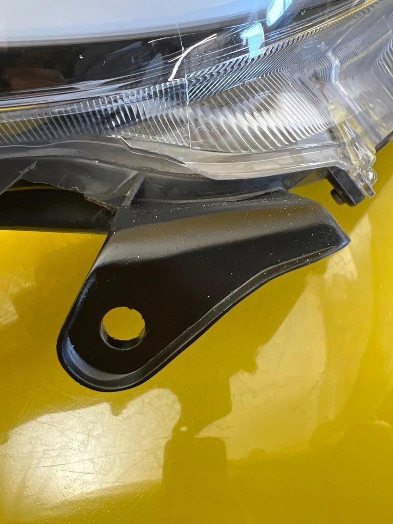 Frontscheinwerfer Toyota 4 Yaris LED Rechts Scheinwerfer Headlight SCH8366410913gb