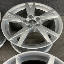 Laden Sie das Bild in den Galerie-Viewer, 4x Alufelge 17 Zoll 7.5" 5x112 38ET Glanz Silber 8W0601025K Audi A4 Rim Wheel FEL1823041806tb