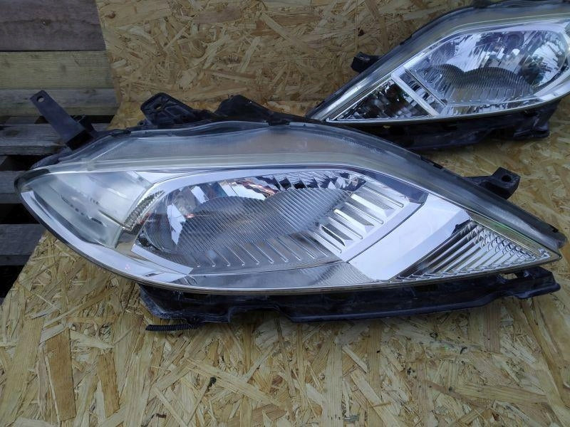 Frontscheinwerfer Honda Fr-V Ein Stück (Rechts oder Links) Headlight