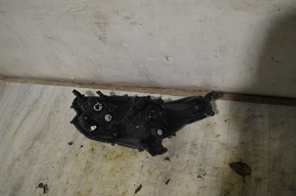 Frontscheinwerfer Toyota Yaris Rechts Scheinwerfer Headlight SCH4271438731br