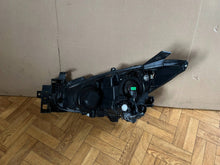 Laden Sie das Bild in den Galerie-Viewer, Frontscheinwerfer Mazda 3 Bm BHR151030 89722543032022128 Rechts Headlight SCH9883456702ca