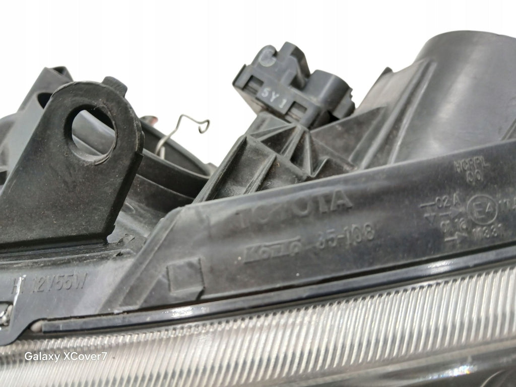 Frontscheinwerfer Toyota Avensis Links Scheinwerfer Headlight SCH1607336991hv