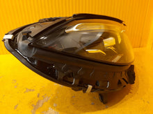 Laden Sie das Bild in den Galerie-Viewer, Frontscheinwerfer Mercedes-Benz W206 A206906820404 LED Rechts Headlight SCH3845142723wy