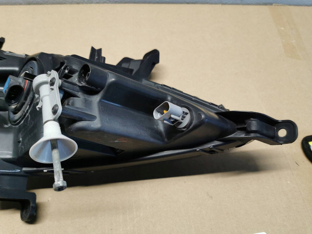 Frontscheinwerfer Hyundai I20 Links Scheinwerfer Headlight SCH2552647381bu