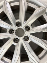 Laden Sie das Bild in den Galerie-Viewer, 1x Alufelge 17 Zoll 7.0" 5x112 34ET Glanz Silber 80A601025J Audi Q5 Q3 Rim Wheel FEL9994382312gk