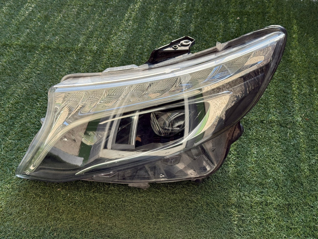 Frontscheinwerfer Mercedes-Benz Vito A4479060101 FALSE Scheinwerfer Headlight SCH2391244419ix