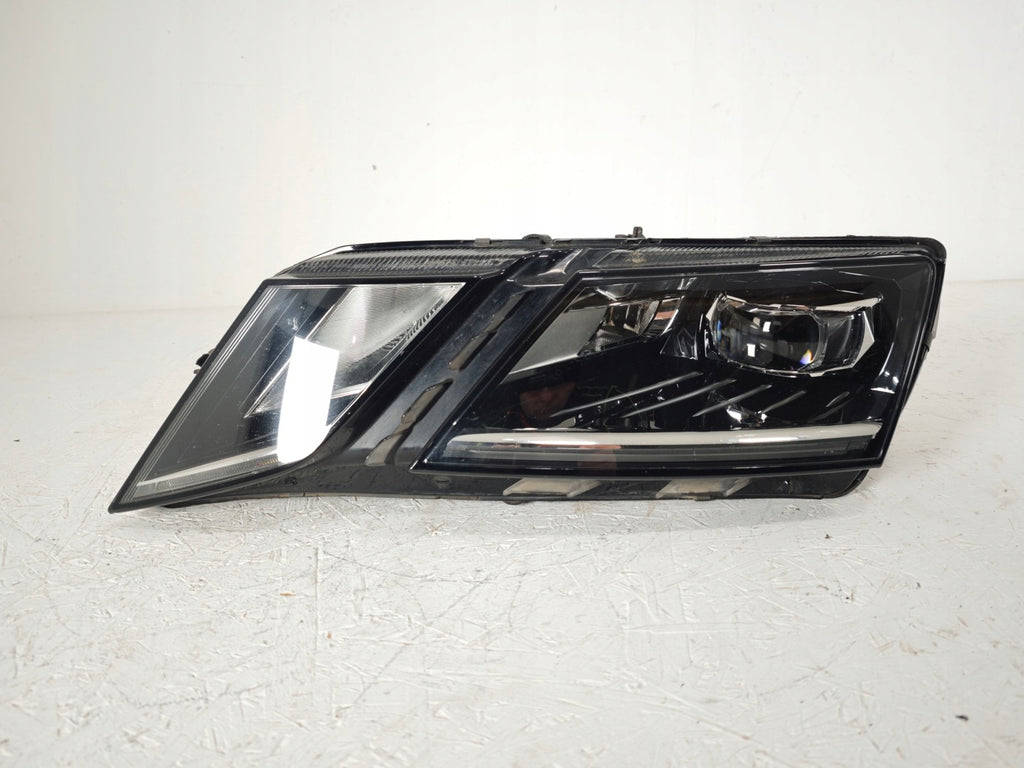 Frontscheinwerfer Skoda Octavia III 5E1941015F Links Scheinwerfer Headlight SCH3372529170be
