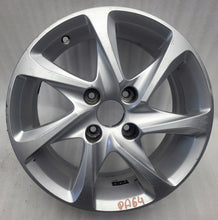 Load image into Gallery viewer, 1x Alufelge 15 Zoll 6.0" 4x108 23ET Glanz Silber 9673773577 Citroën C3 I 208 FEL5763953699jt