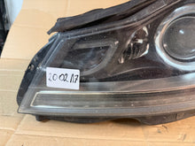 Laden Sie das Bild in den Galerie-Viewer, Frontscheinwerfer Mercedes-Benz W204 A20482043 Links Scheinwerfer Headlight SCH1490722070cx