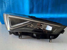 Laden Sie das Bild in den Galerie-Viewer, Frontscheinwerfer Seat Tarraco 5FJ941008H LED Ein Stück (Rechts oder Links) SCH4412823161ik