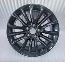 Laden Sie das Bild in den Galerie-Viewer, 1x Alufelge 17 Zoll 7.5" 5x112 54ET 6856046 Mini Clubman F54 Rim Wheel FEL1594081403fa