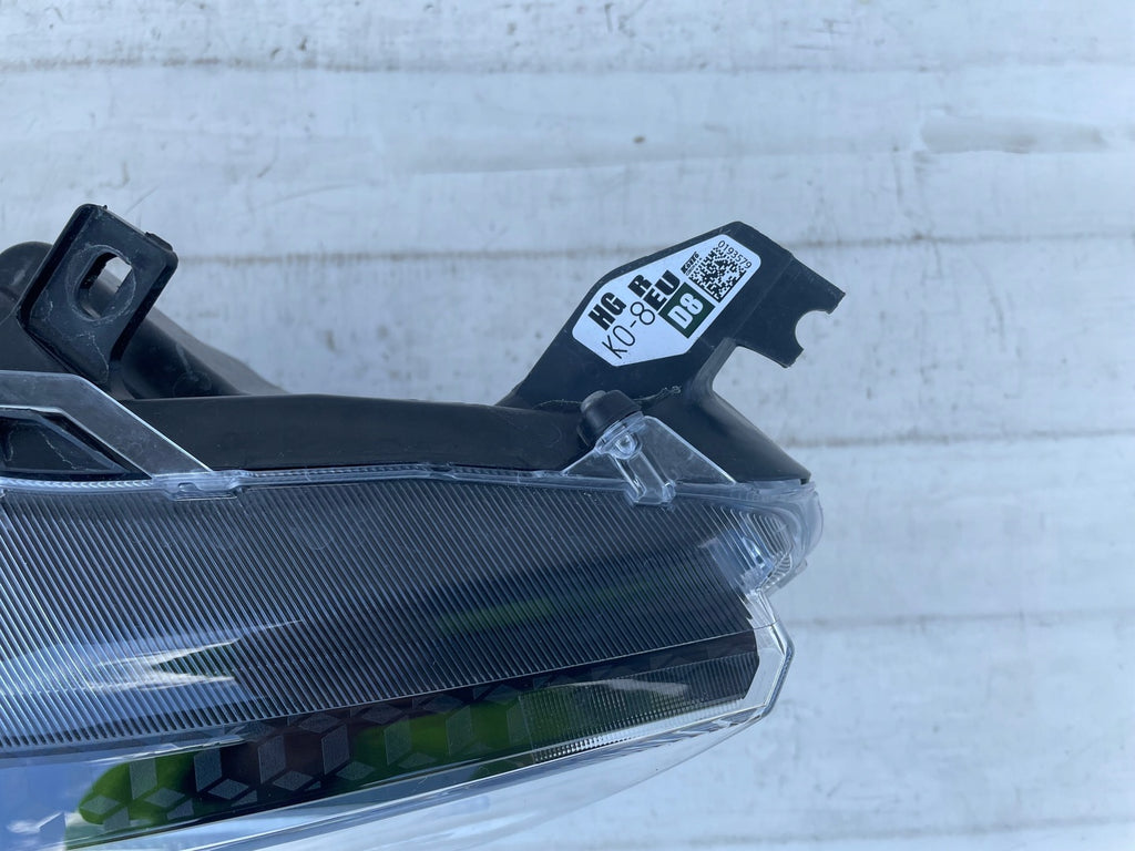 Frontscheinwerfer Toyota Yaris K0-8EU 0193579 LED Rechts Scheinwerfer Headlight SCH5689406066tt