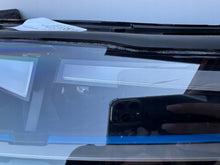 Laden Sie das Bild in den Galerie-Viewer, Frontscheinwerfer BMW IX I20 5A3CE98 Rechts Scheinwerfer Headlight SCH7490730391qn