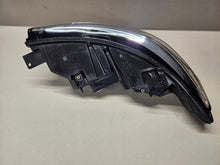 Load image into Gallery viewer, Frontscheinwerfer Ford I MB5B-13W029-EC Rechts Scheinwerfer Headlight SCH8324777522bx