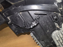 Laden Sie das Bild in den Galerie-Viewer, Frontscheinwerfer BMW 3 F34 90116565 LED Rechts Scheinwerfer Headlight SCH3663474187qj