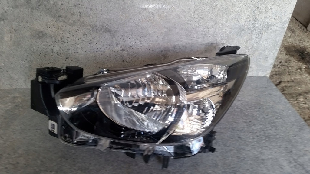 Frontscheinwerfer Mazda 2 D85J51040 LED Links Scheinwerfer Headlight