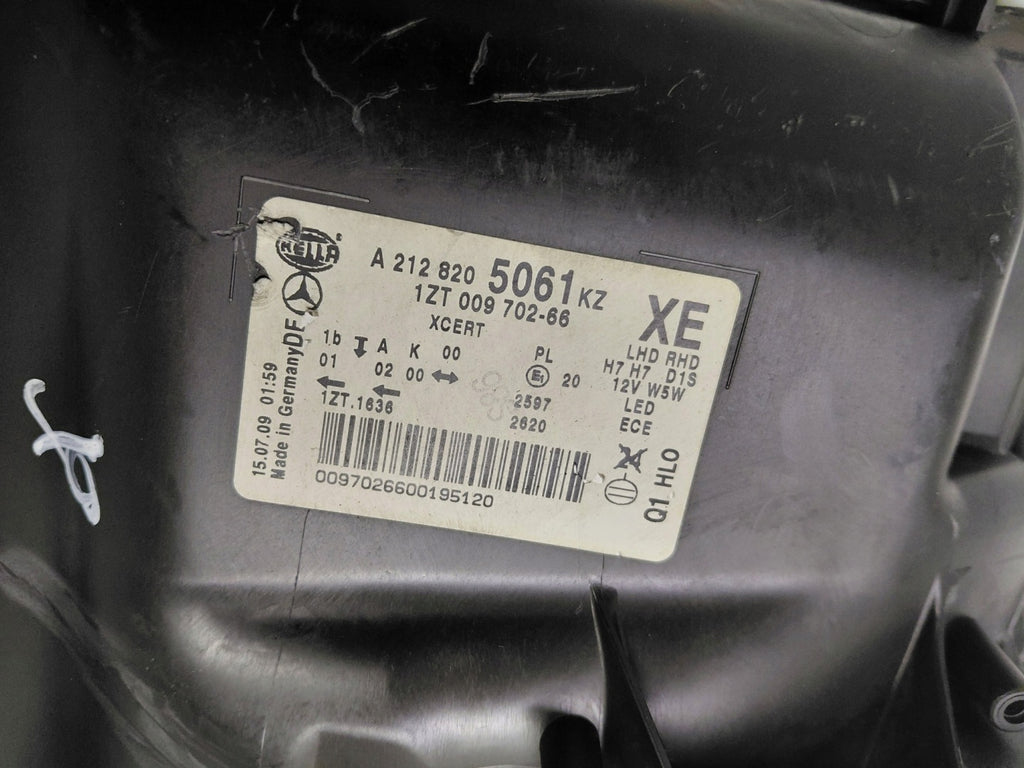 Frontscheinwerfer Mercedes-Benz W212 A2128201961 A2128205061 Xenon Ein Satz SCH8759104826ls