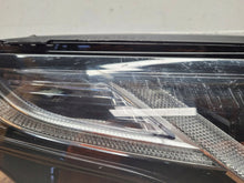 Laden Sie das Bild in den Galerie-Viewer, Frontscheinwerfer Land Rover Range Evoque L538 TOL9326 Xenon Rechts Headlight SCH7822262951ch