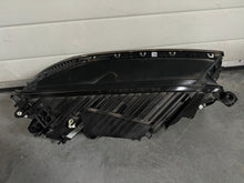 Laden Sie das Bild in den Galerie-Viewer, Frontscheinwerfer VW Touareg 761941081A Full LED Links Scheinwerfer Headlight