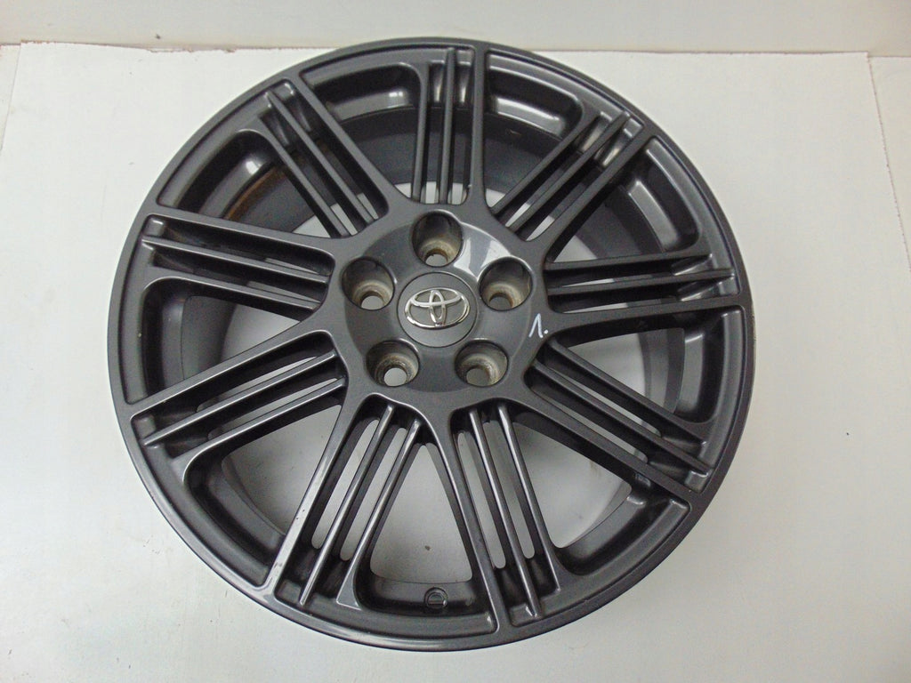 1x Alufelge 18 Zoll 7.5" 5x114.3 45ET Glanz Silber PZ406-X0679 Toyota Rim Wheel FEL9063423798sk