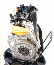Load image into Gallery viewer, Motor Renault Clio V E-Tech H4M632 1.6 40TKm 2019 Benzin Engine Unkomplett