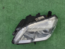 Laden Sie das Bild in den Galerie-Viewer, Frontscheinwerfer Mercedes-Benz W204 A2048208859 Bi-Xenon Links Headlight SCH8681448679qb