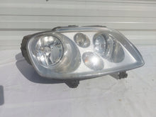 Laden Sie das Bild in den Galerie-Viewer, Frontscheinwerfer VW Touran 1T0941006M Rechts Scheinwerfer Headlight